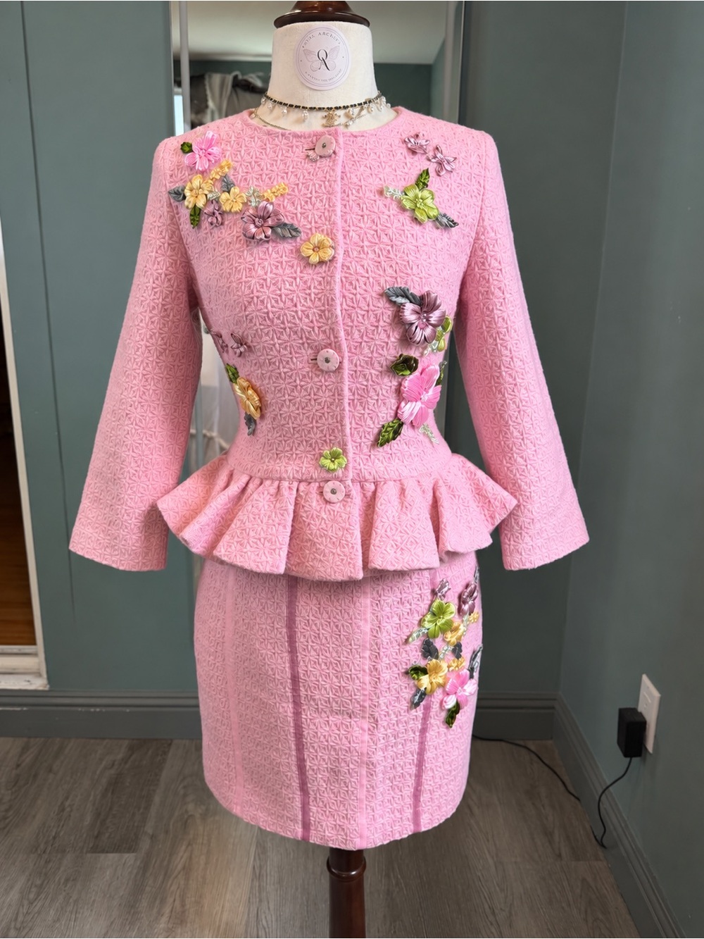 Vintage Pink 3D Floral Embroidered Peplum Skirt Set XS S